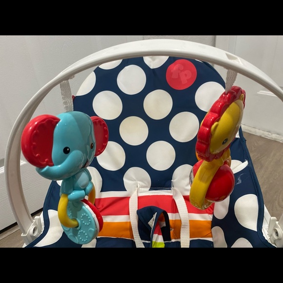 Baby Rocker Chair - Picture 4 of 4